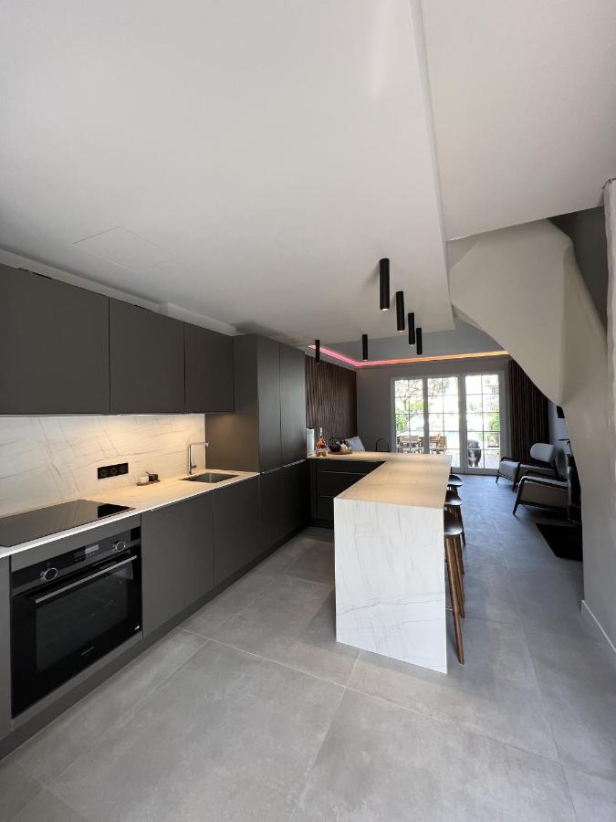 Casa Ika Port Grimaud - Maison 4 Chambres + Amarrage Zewnętrze zdjęcie