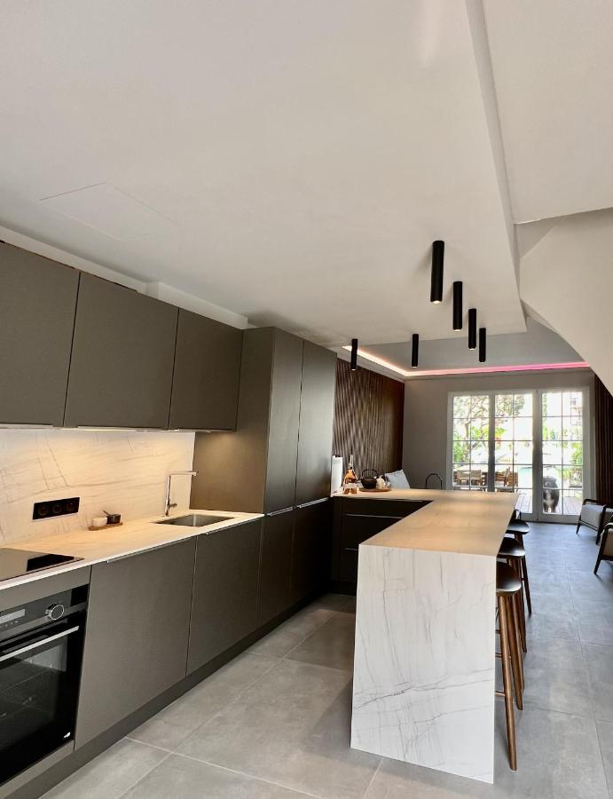 Casa Ika Port Grimaud - Maison 4 Chambres + Amarrage Zewnętrze zdjęcie